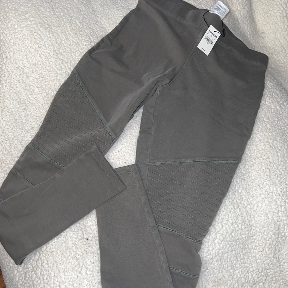 EXPRESS leggings